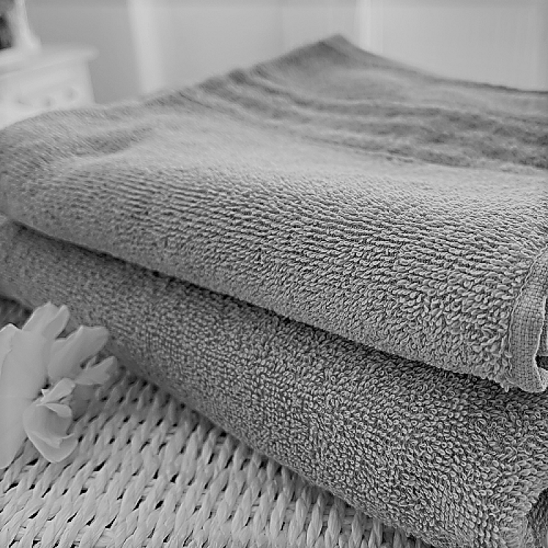 Prosop de baie 70 x 140 cm Studio Casa Shadow, 100% Bumbac, 400 gsm, Gri